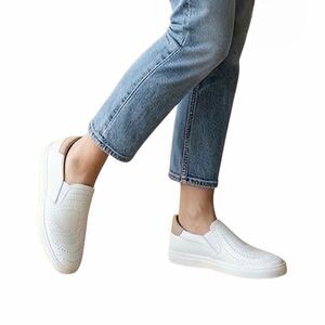 NWT Kate Spade New York Azores Women’s Leather Sneakers 8,5B